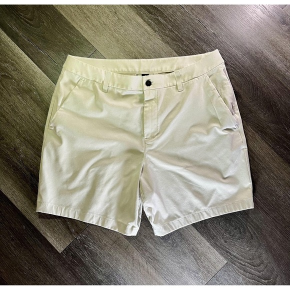 lululemon athletica Other - Lululemon Shorts Mens 34 Beige Check Chino Microfiber Stretch Casual Pockets